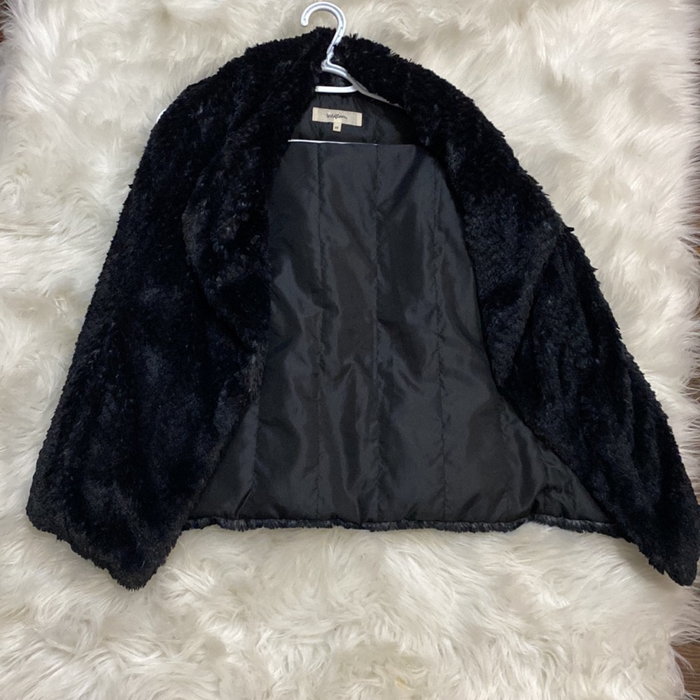 Black Fur Vest/Shawl 🖤